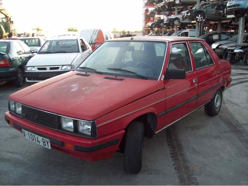 RENAULT 9