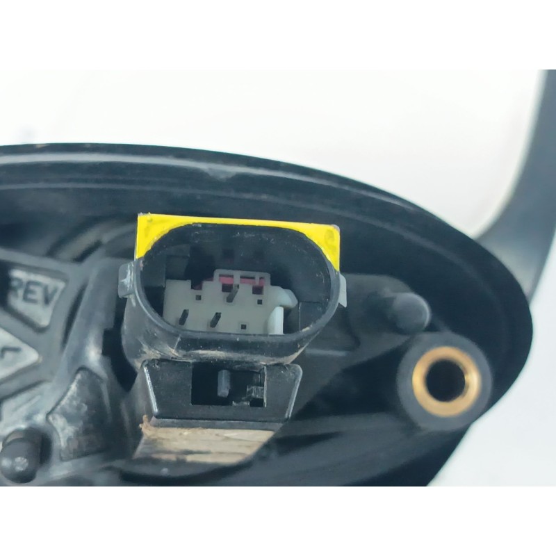 RETROVISOR IZQUIERDO