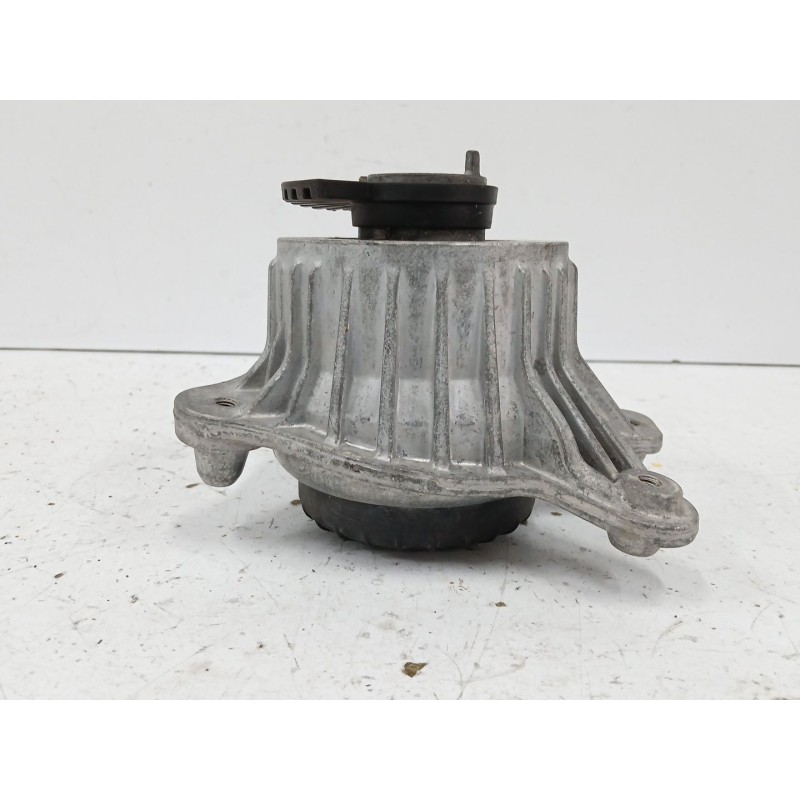 SOPORTE MOTOR DELANTERO