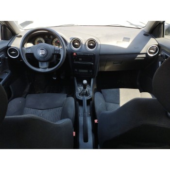 seat ibiza (6l1) del año 2005