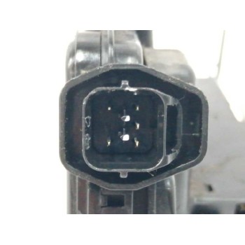 Recambio de cerradura puerta delantera izquierda para hyundai santa fe (sm) 2.0 crdi cat referencia OEM IAM 8131026021  