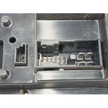 Recambio de mando climatizador para mercedes-benz clase c coupé (cl203) c 200 kompressor (203.745) referencia OEM IAM 2038300585