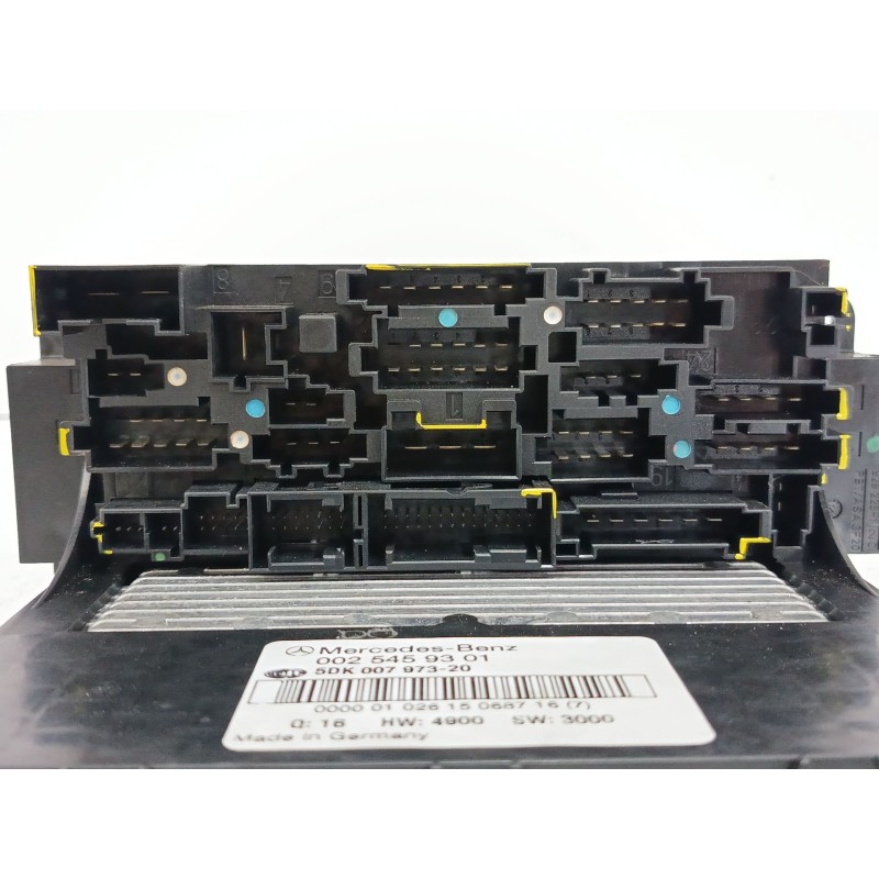 CAJA RELES / FUSIBLES 5DK00797320