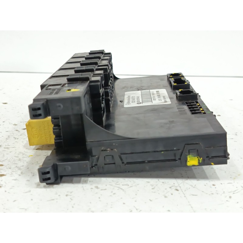 CAJA RELES / FUSIBLES 5DK00797410