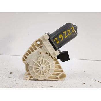 Recambio de motor elevalunas trasero derecho para mercedes-benz clase b sports tourer (w245) b 200 cdi (245.208) referencia OEM 