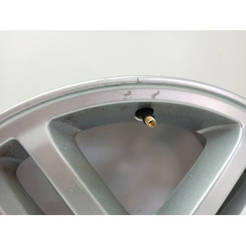 Recambio de llanta para ford focus c-max (dm2) 1.6 tdci referencia OEM IAM 3M51CB 6.5JX16H2 ET52.5 5H 5X109