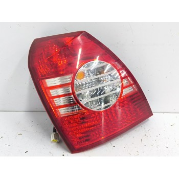 Recambio de piloto trasero izquierdo para hyundai elantra iii sedán (xd) 2.0 crdi referencia OEM IAM 924012D510  