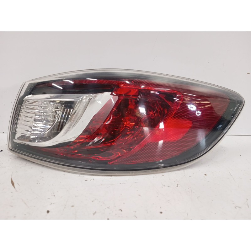 Recambio de piloto trasero derecho para mazda 3 sedán (bl) 1.6 mzr (bl12) referencia OEM IAM BBM451150  