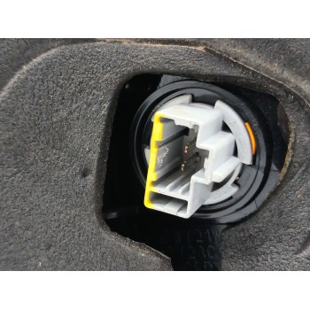 Recambio de piloto trasero derecho para mazda 3 sedán (bl) 1.6 mzr (bl12) referencia OEM IAM BBM451150  