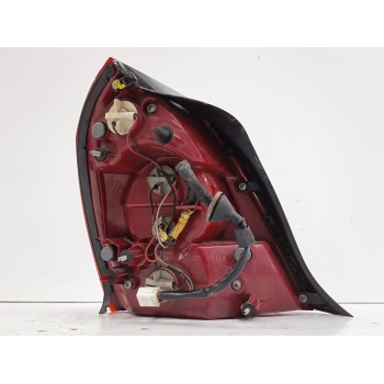 Recambio de piloto trasero derecho para hyundai elantra iii sedán (xd) 2.0 crdi referencia OEM IAM 924122D510  