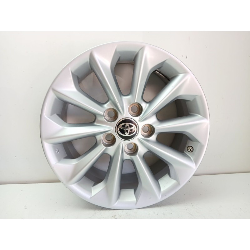 Recambio de llanta para toyota corolla sedán (_e21_) 1.8 vvti hybrid (mzea12, zre211, zwe211) referencia OEM IAM 4261102R10 16X7