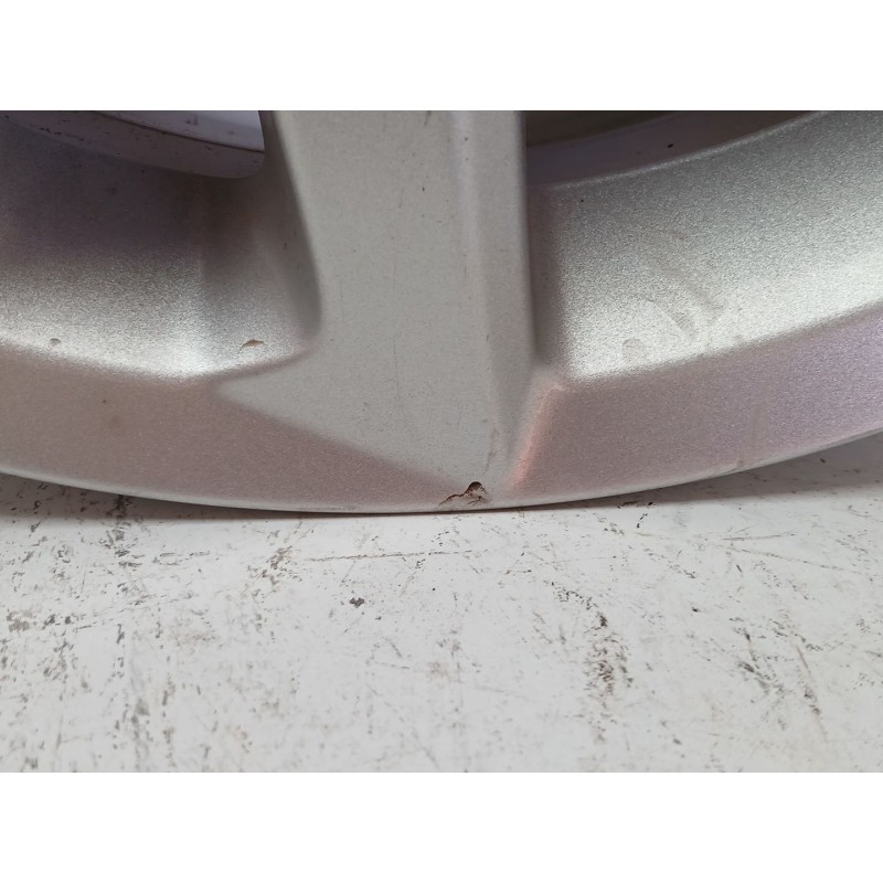 LLANTA 2JX16CH ET45 5H 5X116