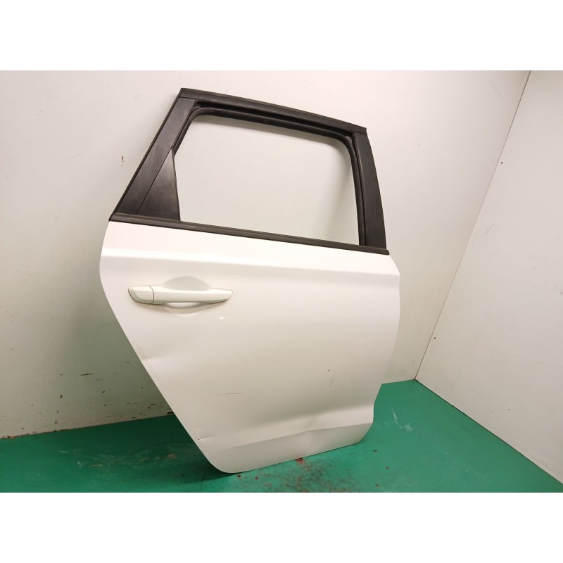 PUERTA TRASERA DERECHA