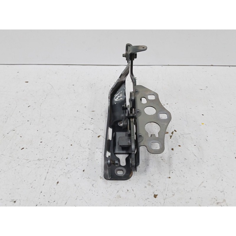 Recambio de bisagra capo derecha para mercedes-benz clase c coupé (c205) c 180 (205.340) referencia OEM IAM A2058800928  