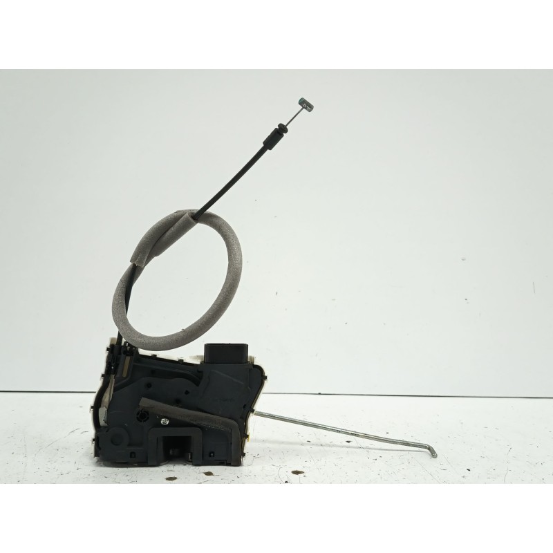 CERRADURA PUERTA DELANTERA DERECHA