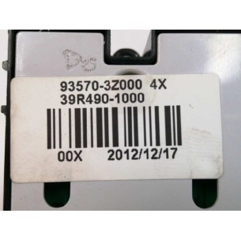 Recambio de mando elevalunas delantero izquierdo para hyundai i40 1.7 crdi cat referencia OEM IAM 935703Z000 93R4901000 