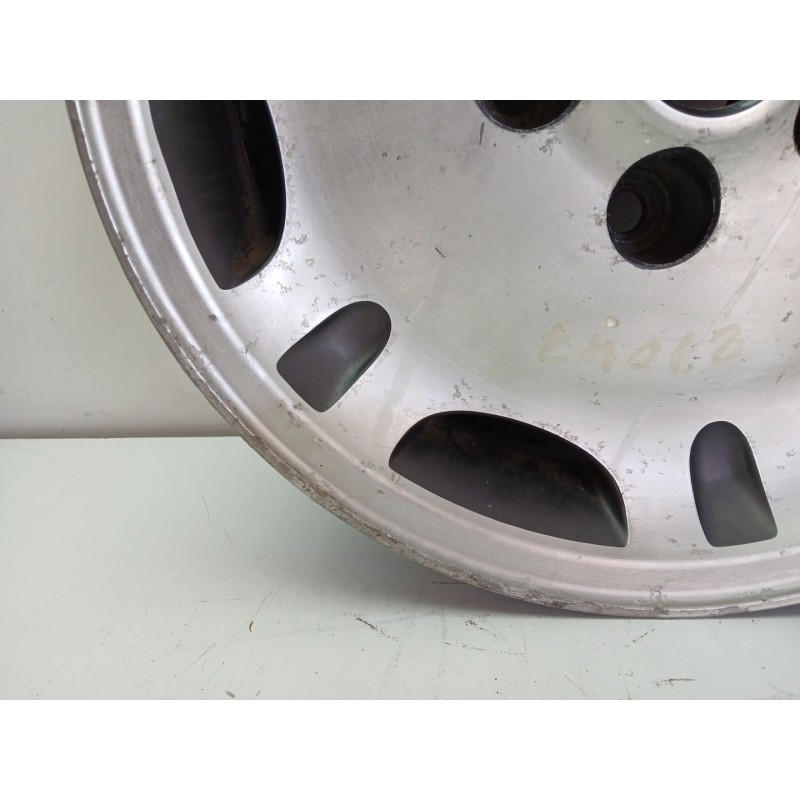 LLANTA 8JX16CHX33 5H 5X125