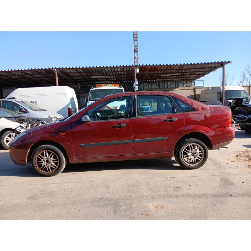 FORD FOCUS I Sedán (DFW) 1999