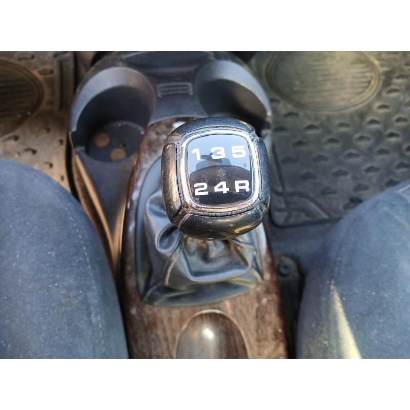 FORD FOCUS I Sedán (DFW) 1999