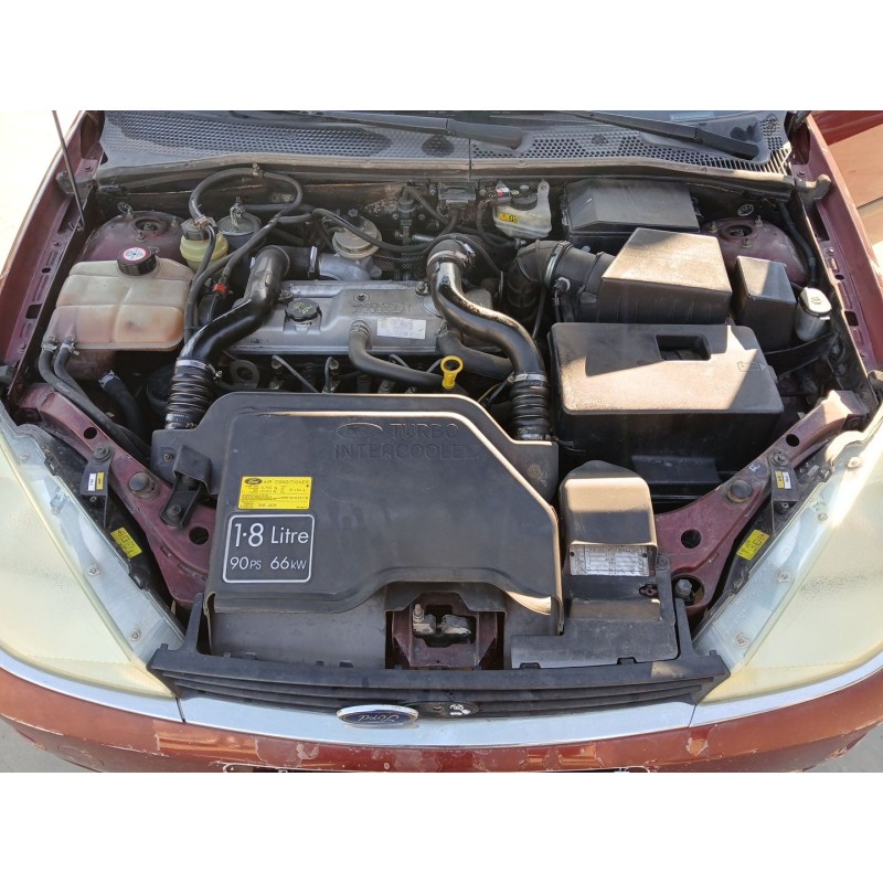 FORD FOCUS I Sedán (DFW) 1999