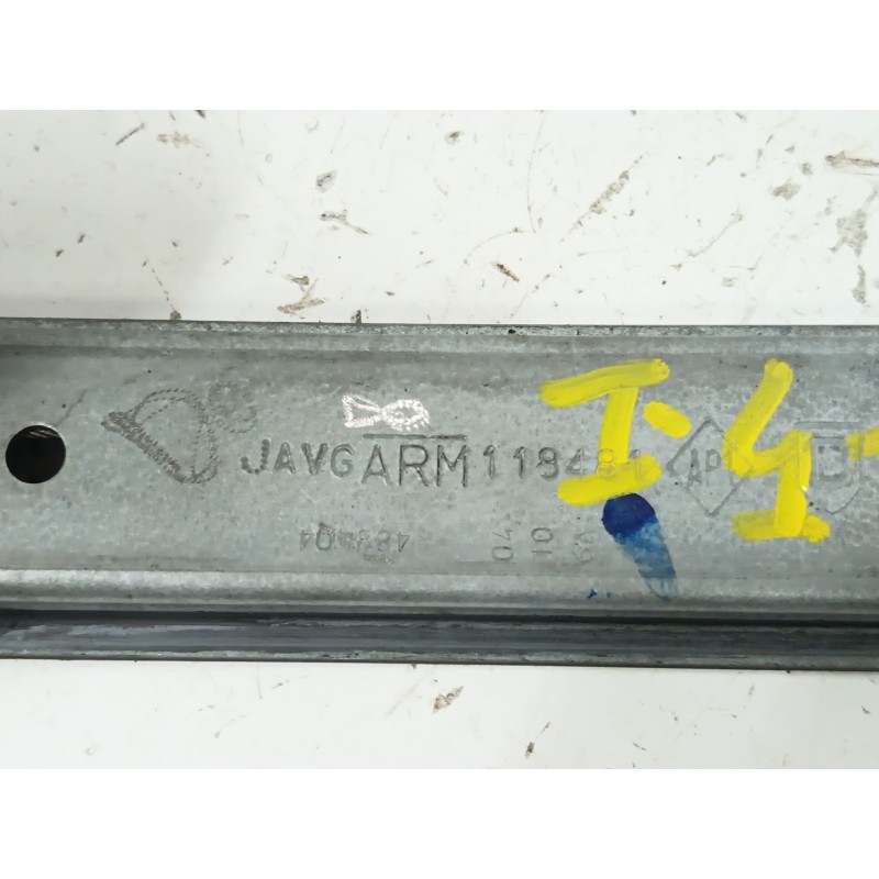 ELEVALUNAS DELANTERO IZQUIERDO 400726D