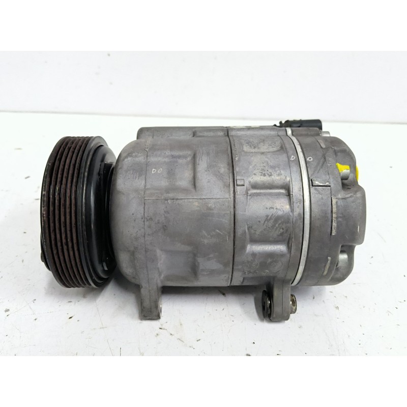 Recambio de compresor aire acondicionado para volkswagen golf iv berlina (1j1) 1.6 16v referencia OEM IAM 1J0820803L  