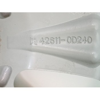 Recambio de llanta para toyota yaris (_p9_) 1.33 vvt-i (nsp90_) referencia OEM IAM 426110D240 J15X5.5J H4 4X105