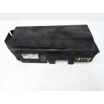 Recambio de caja reles / fusibles para opel vectra c berlina comfort referencia OEM IAM 13112918 519038004 