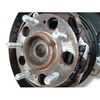 Recambio de mangueta trasera derecha para hyundai tucson (jm) 2.0 crdi cat referencia OEM IAM 527602E500  