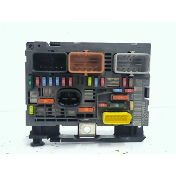 CAJA RELES / FUSIBLES 9667044980 