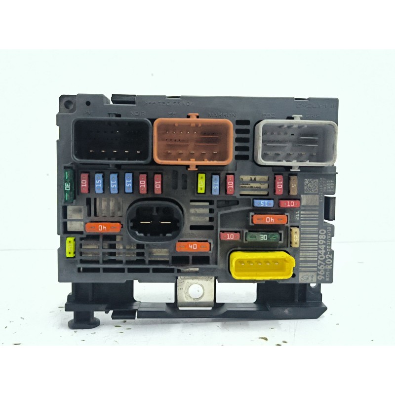 Recambio de caja reles / fusibles para peugeot 407 (6d_) 2.0 hdi (6drhrh) referencia OEM IAM 9667044980  
