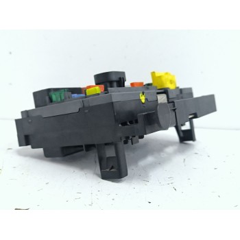 Recambio de caja reles / fusibles para peugeot 407 (6d_) 2.0 hdi (6drhrh) referencia OEM IAM 9667044980  