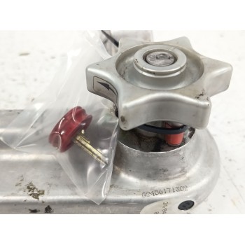 Recambio de enganche remolque para audi a6 c5 avant (4b5, 4b6) 2.5 tdi quattro referencia OEM IAM 4B0092770 4Z7092156 