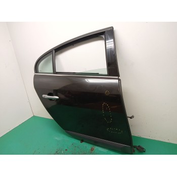 Recambio de puerta trasera derecha para renault fluence (l3_) 1.5 dci (l30b) referencia OEM IAM   