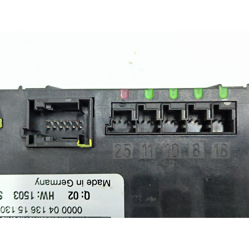 CAJA RELES / FUSIBLES 5DK00848602