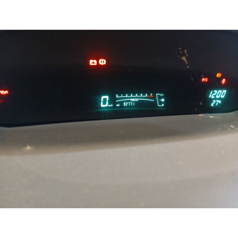 TOYOTA YARIS (_P9_) 2009