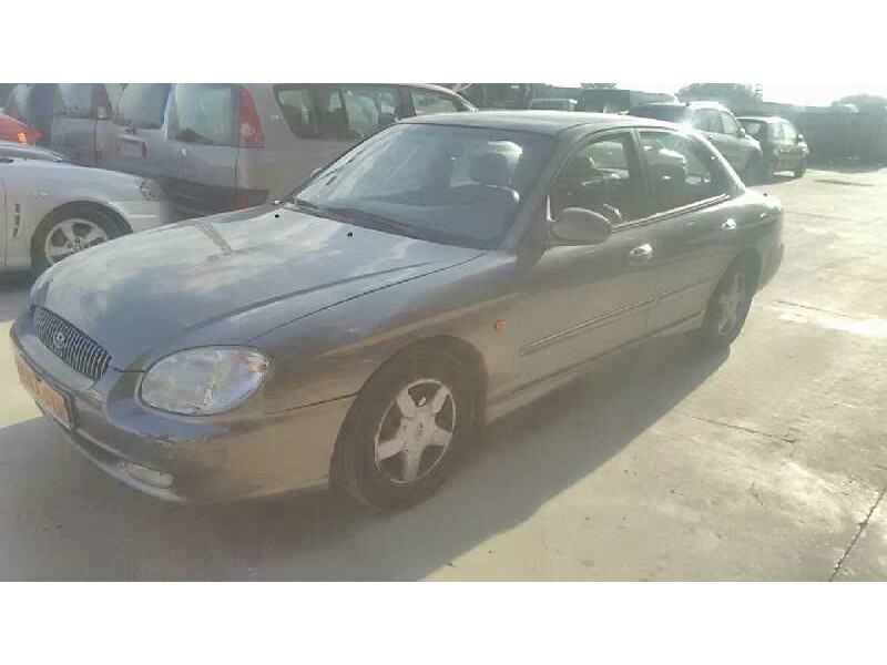 HYUNDAI SONATA (Y4)