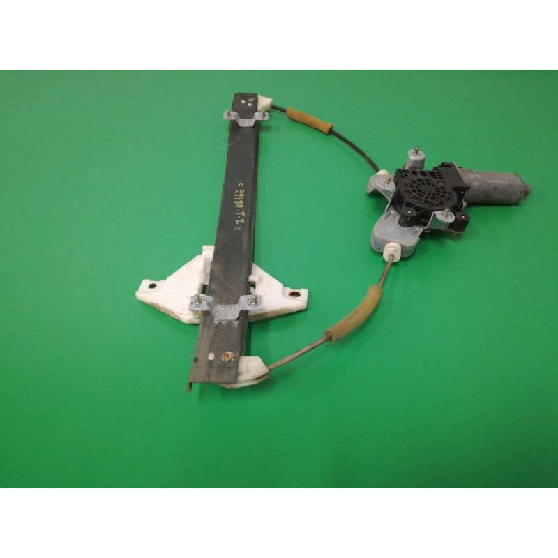 Recambio de elevalunas trasero izquierdo para ssangyong rodius xdi referencia OEM IAM FUNDA  