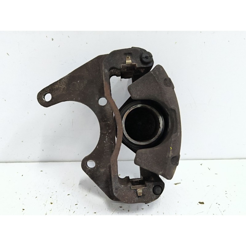 Recambio de pinza freno delantera izquierda para kia k2500 caja/chasis (sd) 2.5 d referencia OEM IAM 0K60A33990B  
