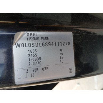 opel corsa d (s07) del año 2009