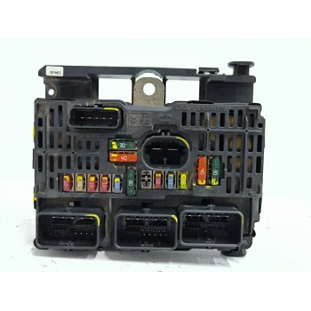 CAJA RELES / FUSIBLES S118983004Q 
