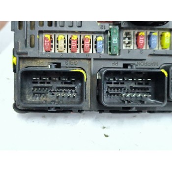 Recambio de caja reles / fusibles para citroën c4 coupé (la_) 2.0 hdi referencia OEM IAM S118983004Q  