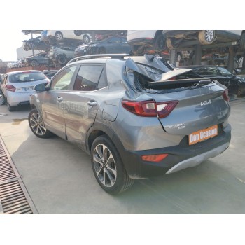 kia stonic (yb) del año 2024