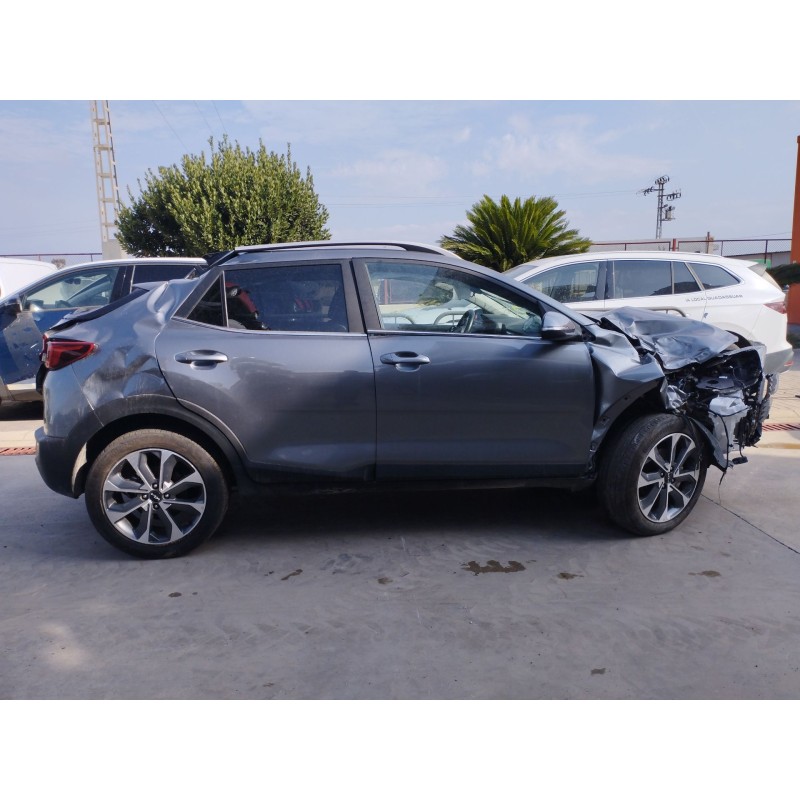 KIA STONIC (YB) 2024