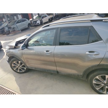 kia stonic (yb) del año 2024