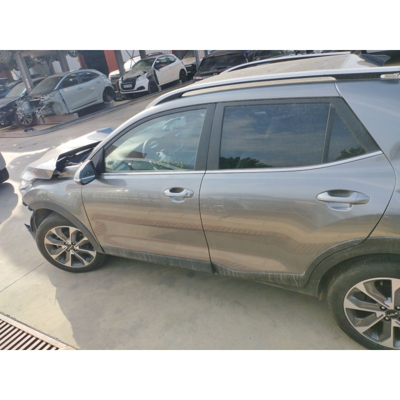 KIA STONIC (YB) 2024