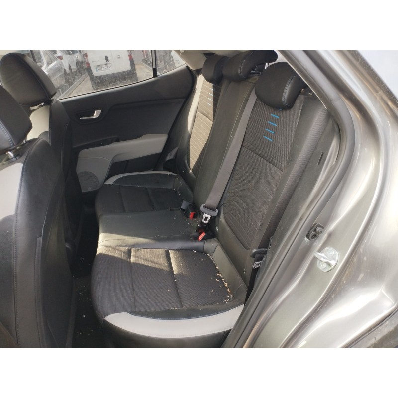 KIA STONIC (YB) 2024