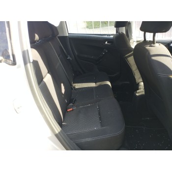 peugeot 208 i (ca_, cc_) del año 2015