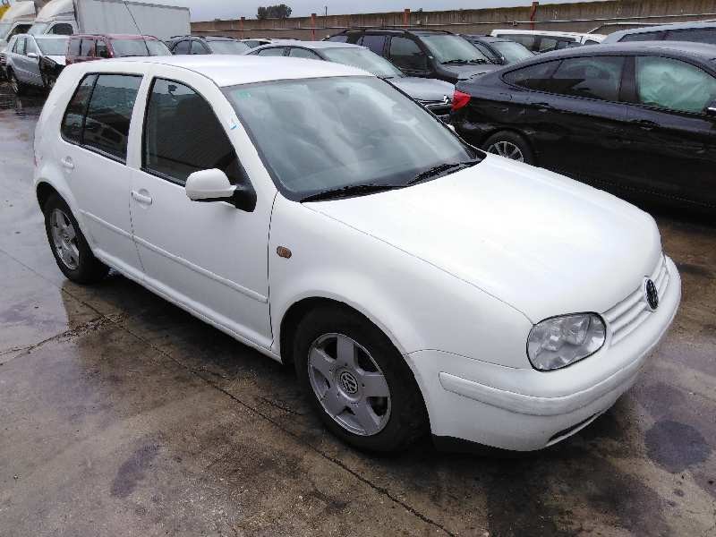 VOLKSWAGEN GOLF IV BERLINA (1J1)