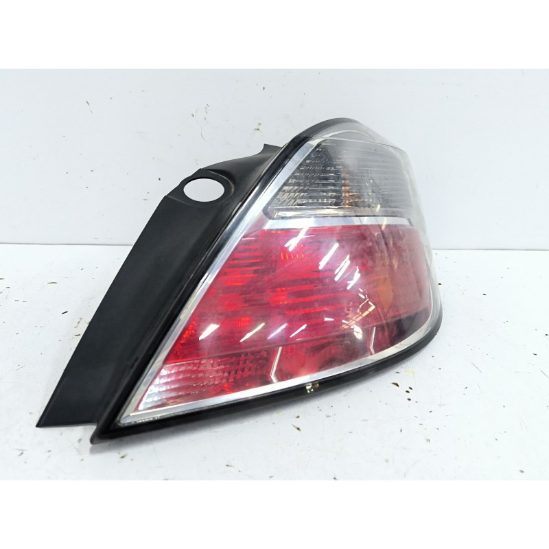 Recambio de piloto trasero derecho para opel astra h (a04) 1.7 cdti (l48) referencia OEM IAM 13222325 495056087 
